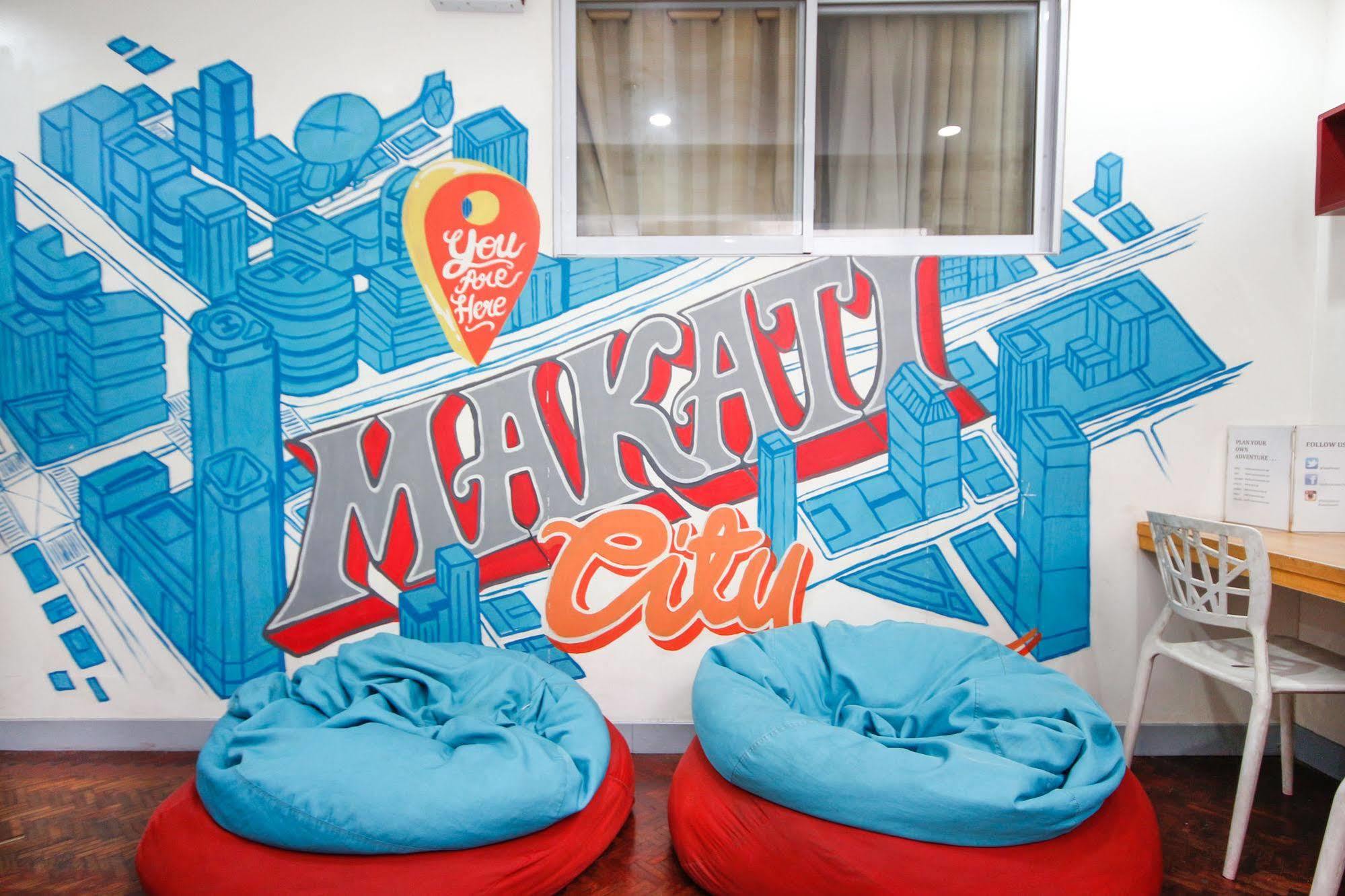 Lokal Hostel Макати Экстерьер фото